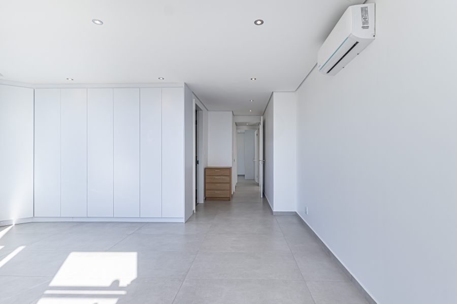 To Let 3 Bedroom Property for Rent in Camps Bay Western Cape